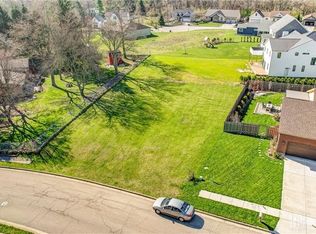 420 Spring Glen Dr, Yellow Springs, OH 45387