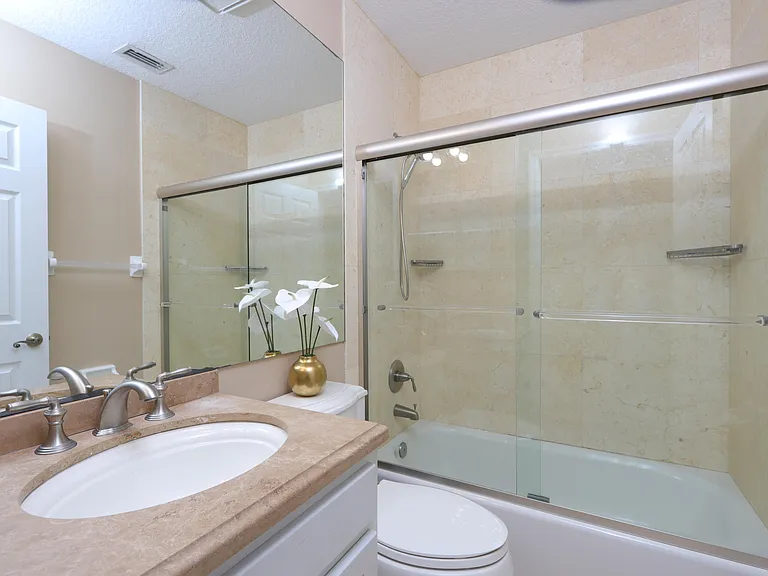 400 Seaside Ln — Photo 17