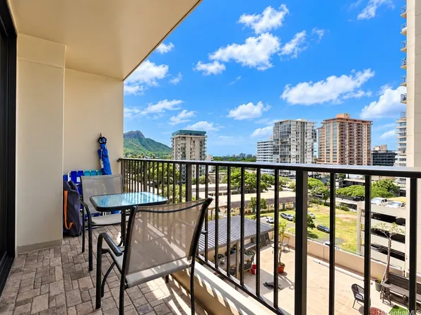 229 Paoakalani Ave #812, Honolulu, HI 96815