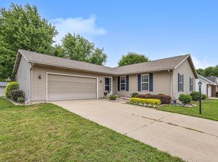 26851 McArthur Ct, South Bend, IN