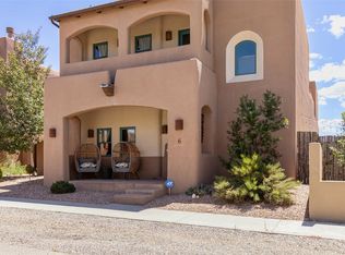 6 Craftsman Rd, Santa Fe, NM 87508