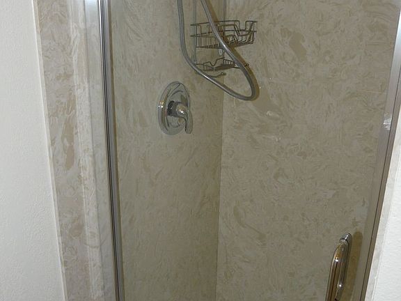5th image of 831 N 11th St #B