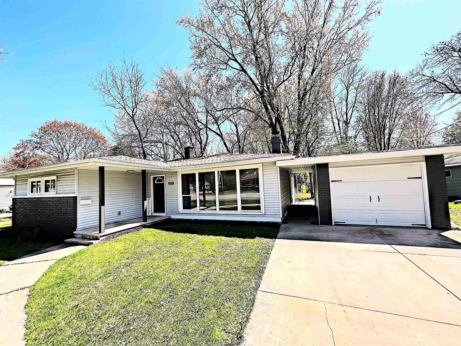 1325 E Calumet St, Appleton, WI 54915 Zillow