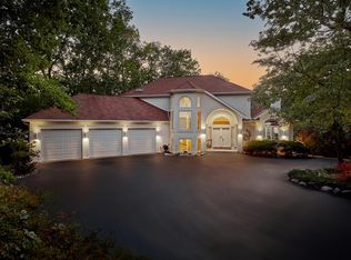 2822 Moelter DRIVE, Lake Geneva, WI 53147