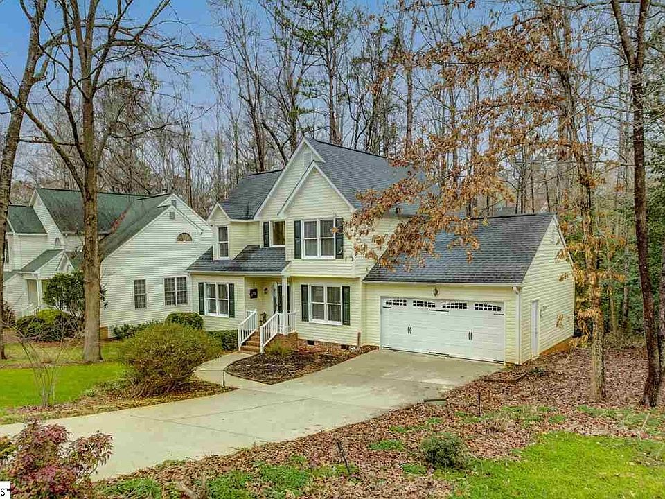 1st image of 216 Wild Horse Creek Dr
