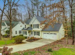 216 Wild Horse Creek Dr, Simpsonville, SC 29680