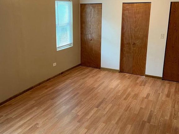 2nd image of 845 W 51st Pl #1
