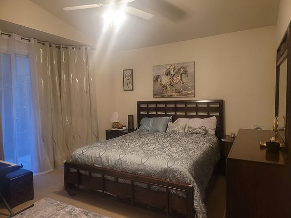 5th image of 132 Canberra Ct