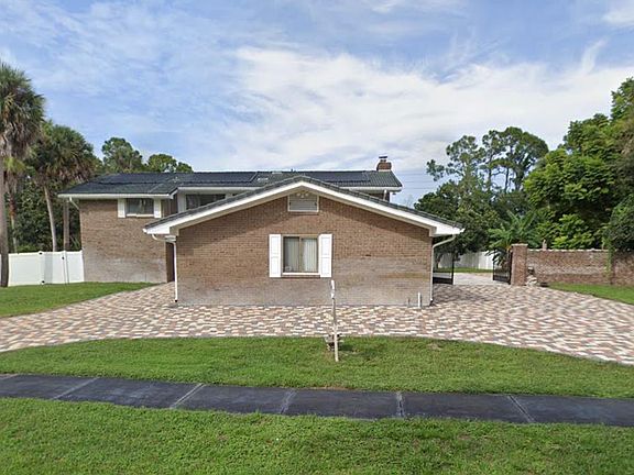 2nd image of 433 Pelican Bay Dr