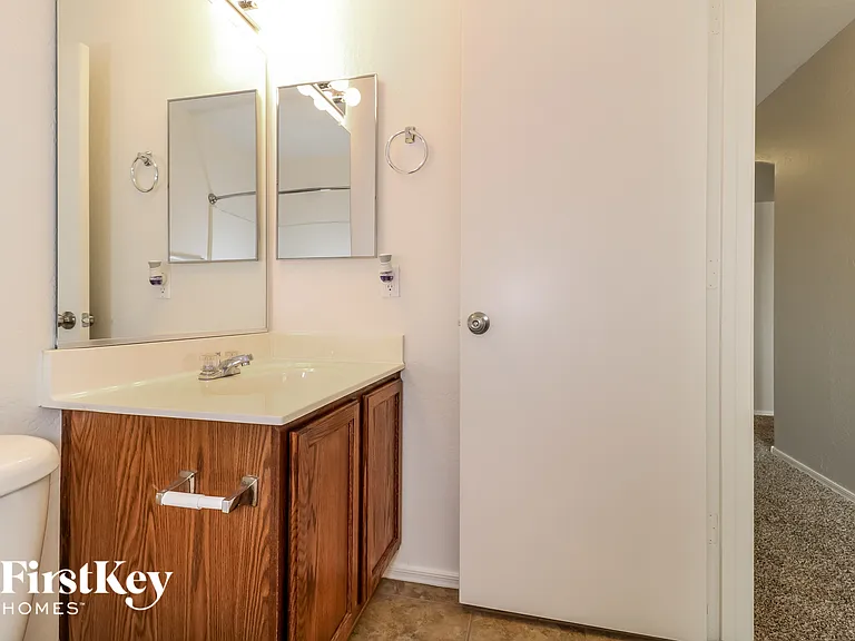 1071 S 224th Ln — Photo 13