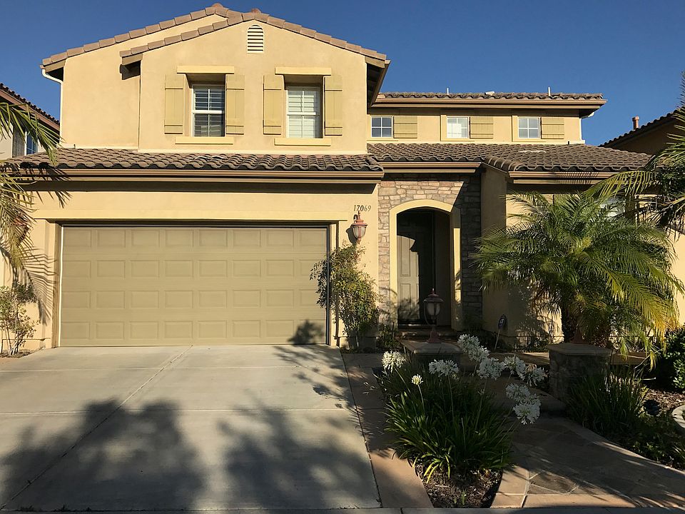 1st image of 17069 Silver Crest Dr