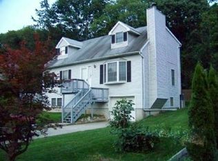 24 Shore Rd, Green Township, NJ 07821