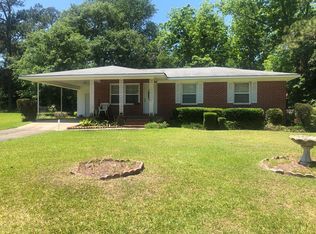 402 Massee Dr, Dothan, AL 36301