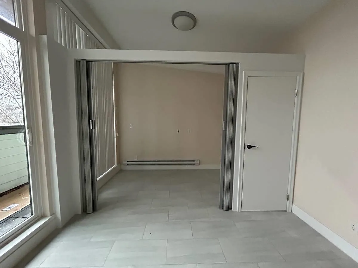 1 bed, 550 sqft, $2,050 — Photo 4