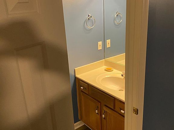 5th image of 408 Wabarto Way