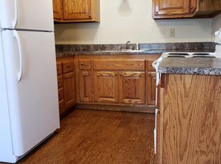 1900 E Okmulgee Ave #24, Muskogee, OK 74403