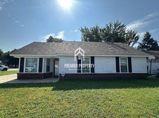 2188 Longlane Dr, Memphis, TN 38133