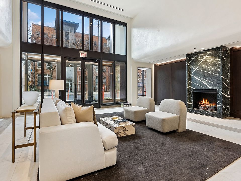 21 N May St Chicago IL | Zillow