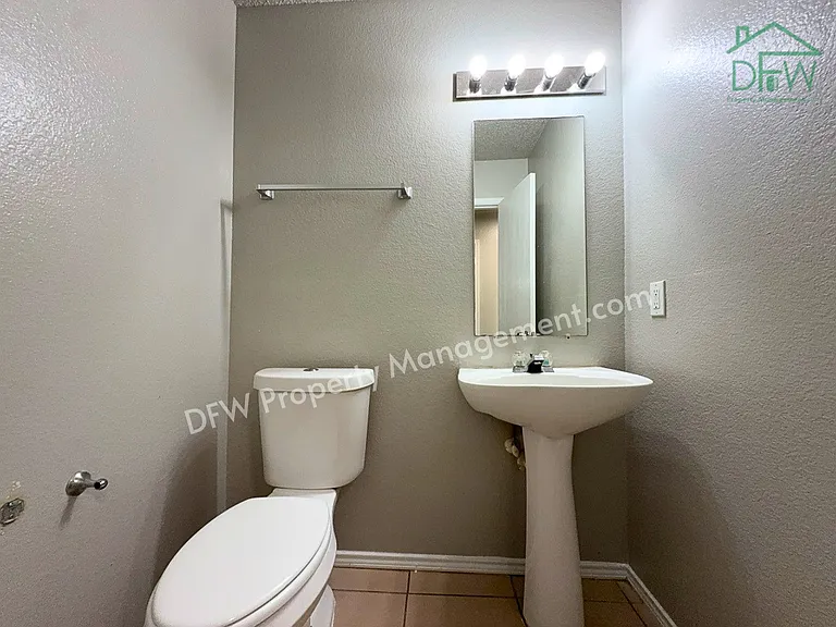 3952 Golden Horn Ln — Photo 22