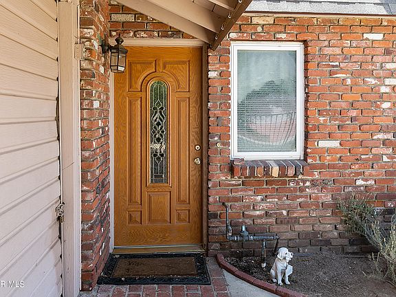 5th image of 10859 Scoville Ave