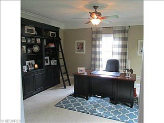 4th image of 5914 Lauren Dr