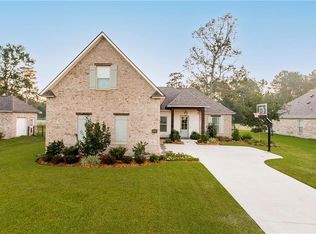 23448 Noble Oak Dr, Springfield, LA 70462