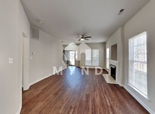5616 Timbertop Ln, Charlotte, NC 28215