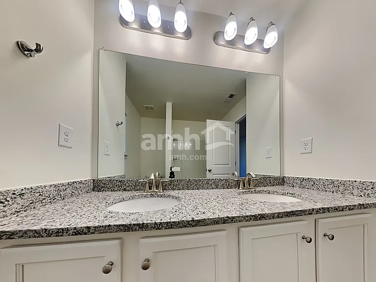 509 Slew Dr — Photo 24
