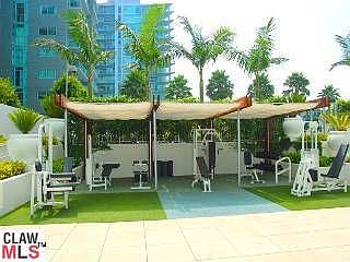 5th image of 13700 Marina Pointe Dr Unit 1709