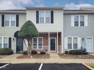 33 Cheltenham Dr, Clayton, NC 27520