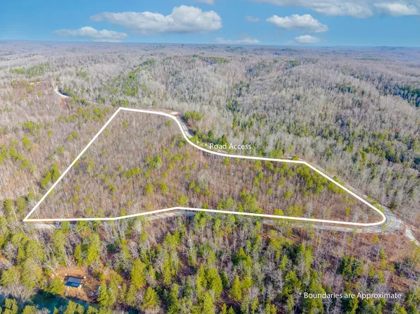 10553 Sandhill Rd, Whitley City, KY 42653