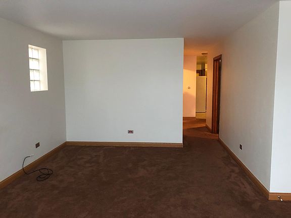 Living Room 4