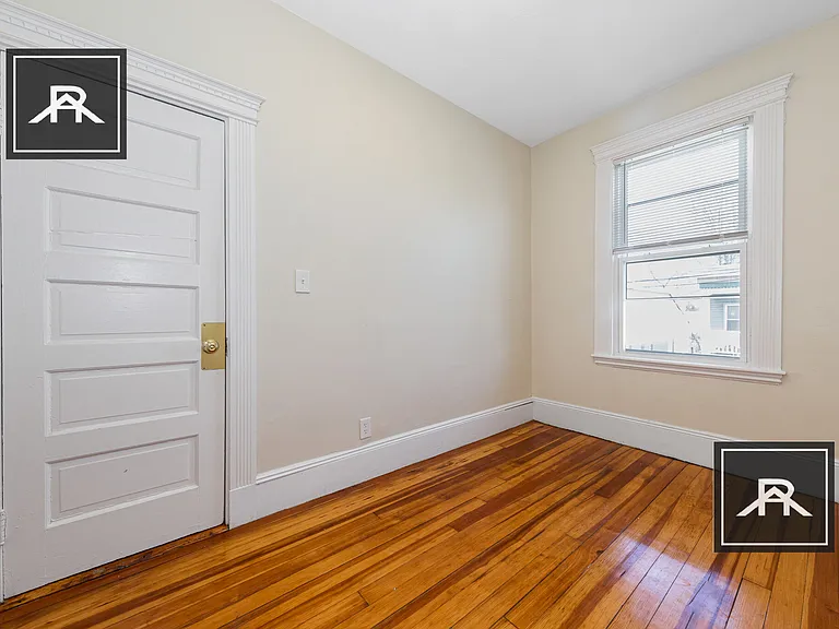 46 Brackett St #3 — Photo 19