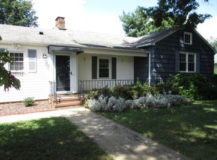 2911 Birchwood Dr, Winston Salem, NC 27103