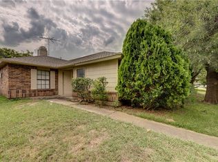 4016 David Phillips St, Dallas, TX 75227