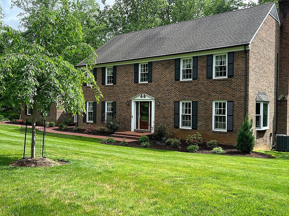 2nd image of 125 Terrell Rd E