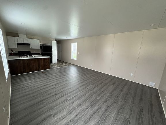 2nd image of 2516 Chancery Ln #2516
