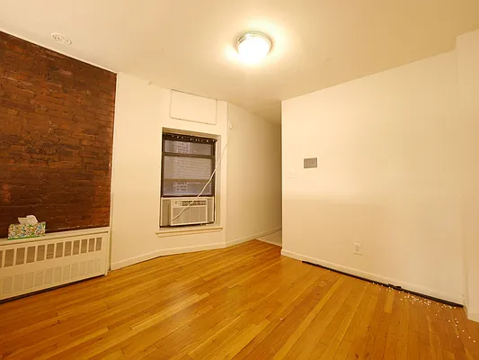Rented by (Legacy) NY Quality Living Uptown | media 13