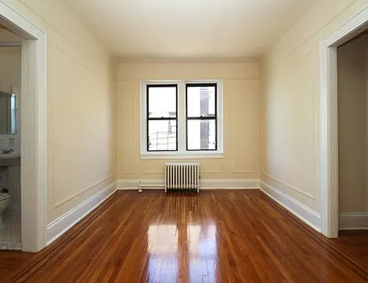 Rented by SW Queens Mezzanine | media 13