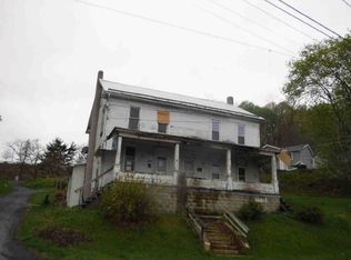 222 S Logan Blvd, Burnham, PA 17009