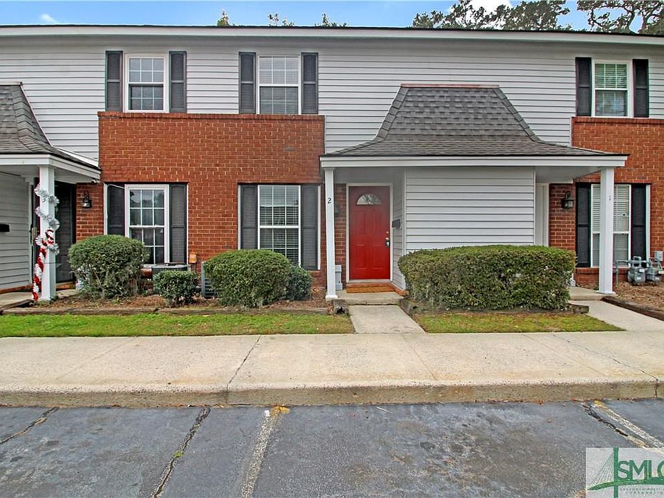 1st image of 2 Knollwood Cir