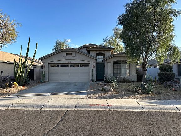 2nd image of 5775 W Freeway Ln
