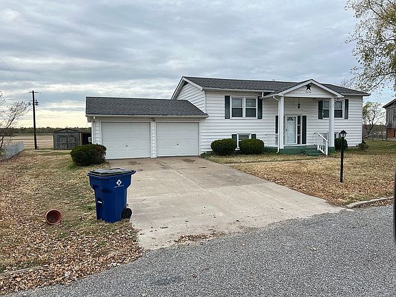 2nd image of 49 Eastwood Dr