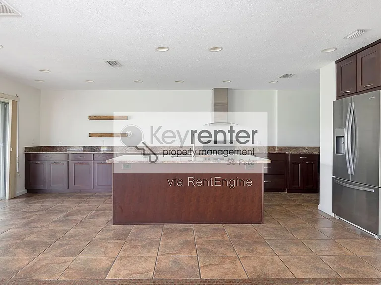 6575 Green Valley Dr — Photo 8