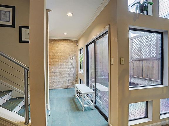 3rd image of 2506 Mandell St APT 5