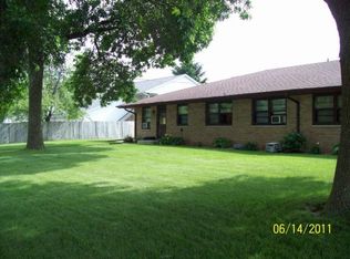 591 Donna Dr, Rockford, IL 61107