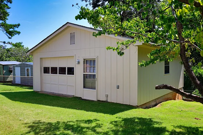 242 Kiefer Dr — Photo 10