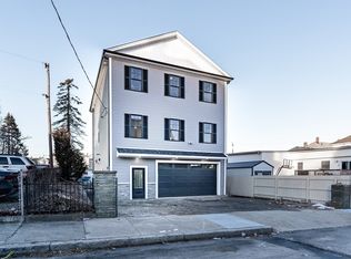 214 Horton St, Fall River, MA 02723