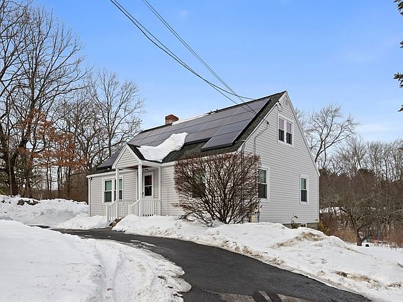 2nd image of 620 Farm Rd