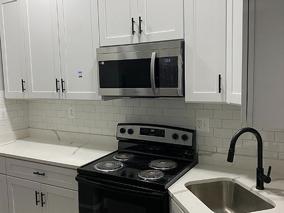 4th image of 837 N Fulton Ave #2C